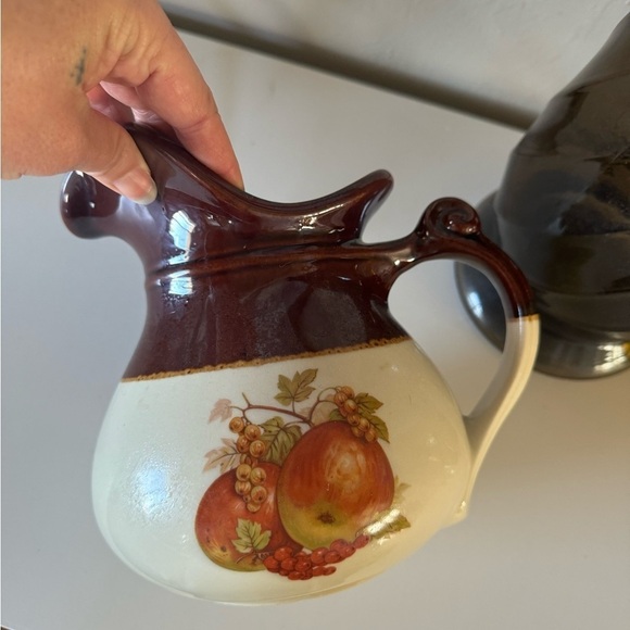 Vintage McCoy Homestead Pitcher - Picture 2 of 6